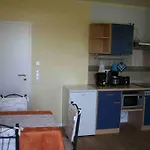 Uebernachtung Bei Michael - Ferienwohnung Rostock